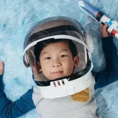 Strój kosmiczny dla dziecka DIY: Zrób to z recyklingu krok po kroku